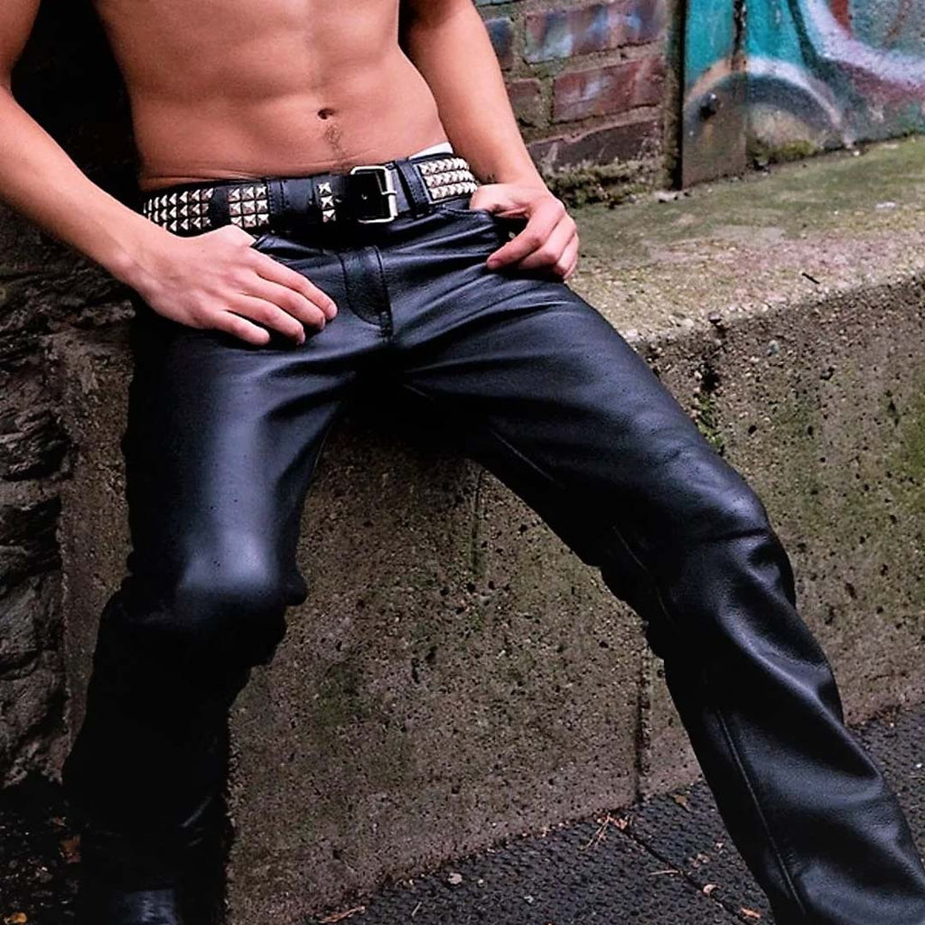How To Style Men’s Leather Pants? 6 Best Outfits