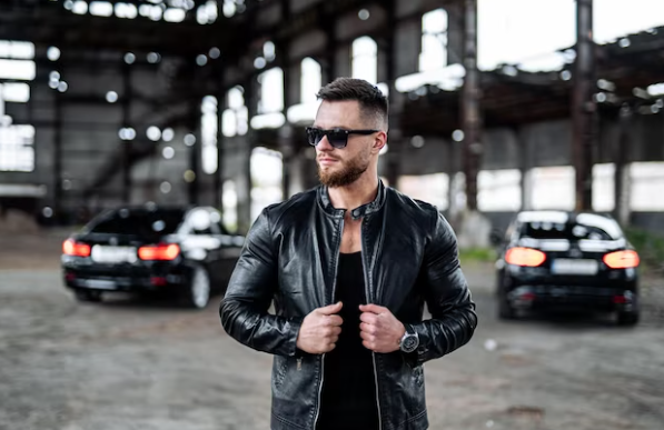 The Versatility of Brown Leather Jacket: 5 Fashion-Forward Looks