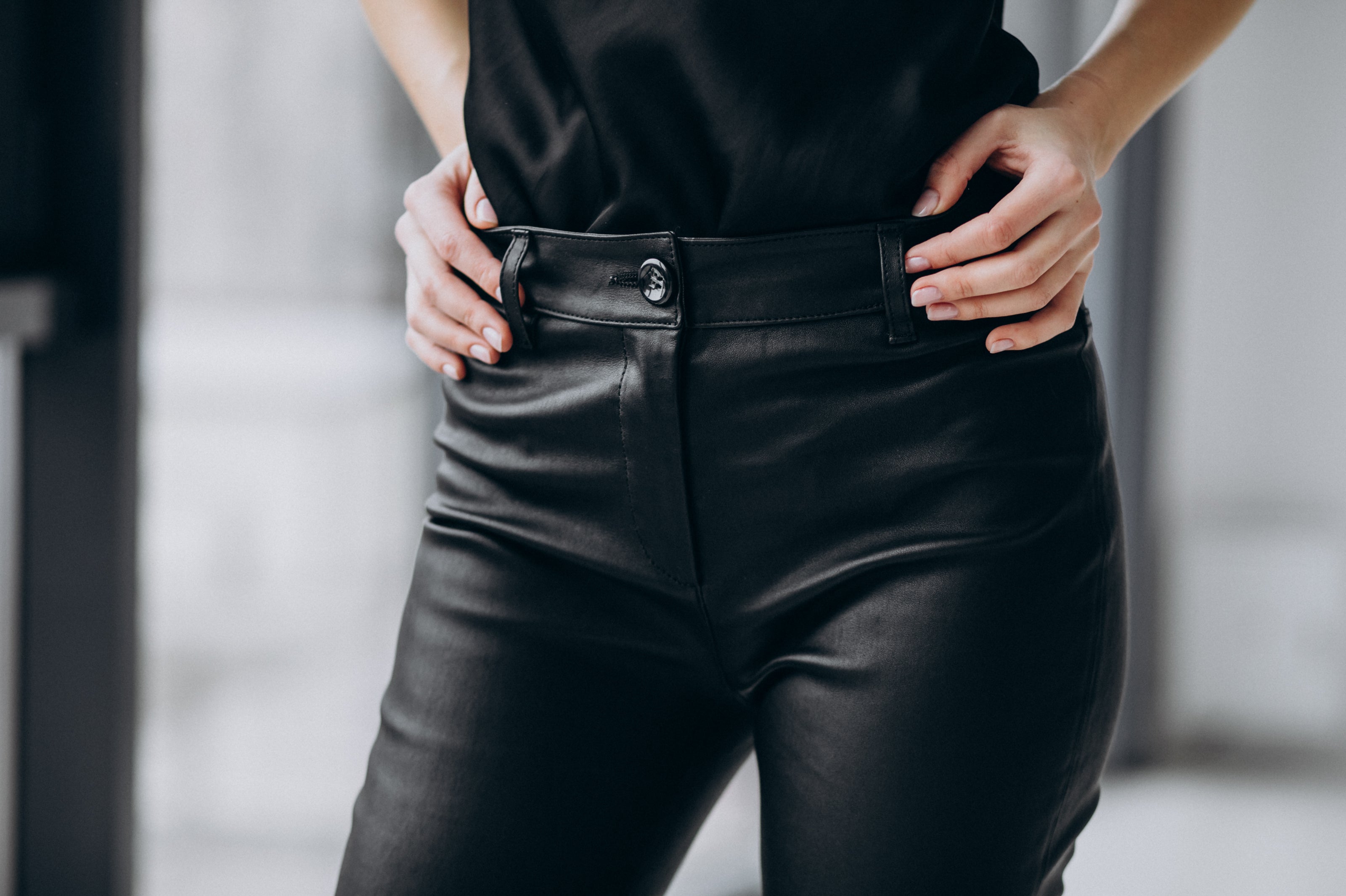 Revamping Your Style: Upgrade Your Wardrobe with Fitted Leather Capri Pants